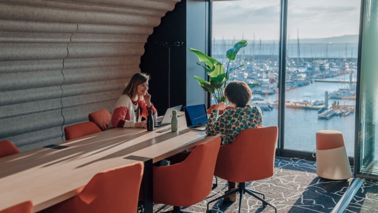 wojo_salle-marina_reunions_vue-port-brest